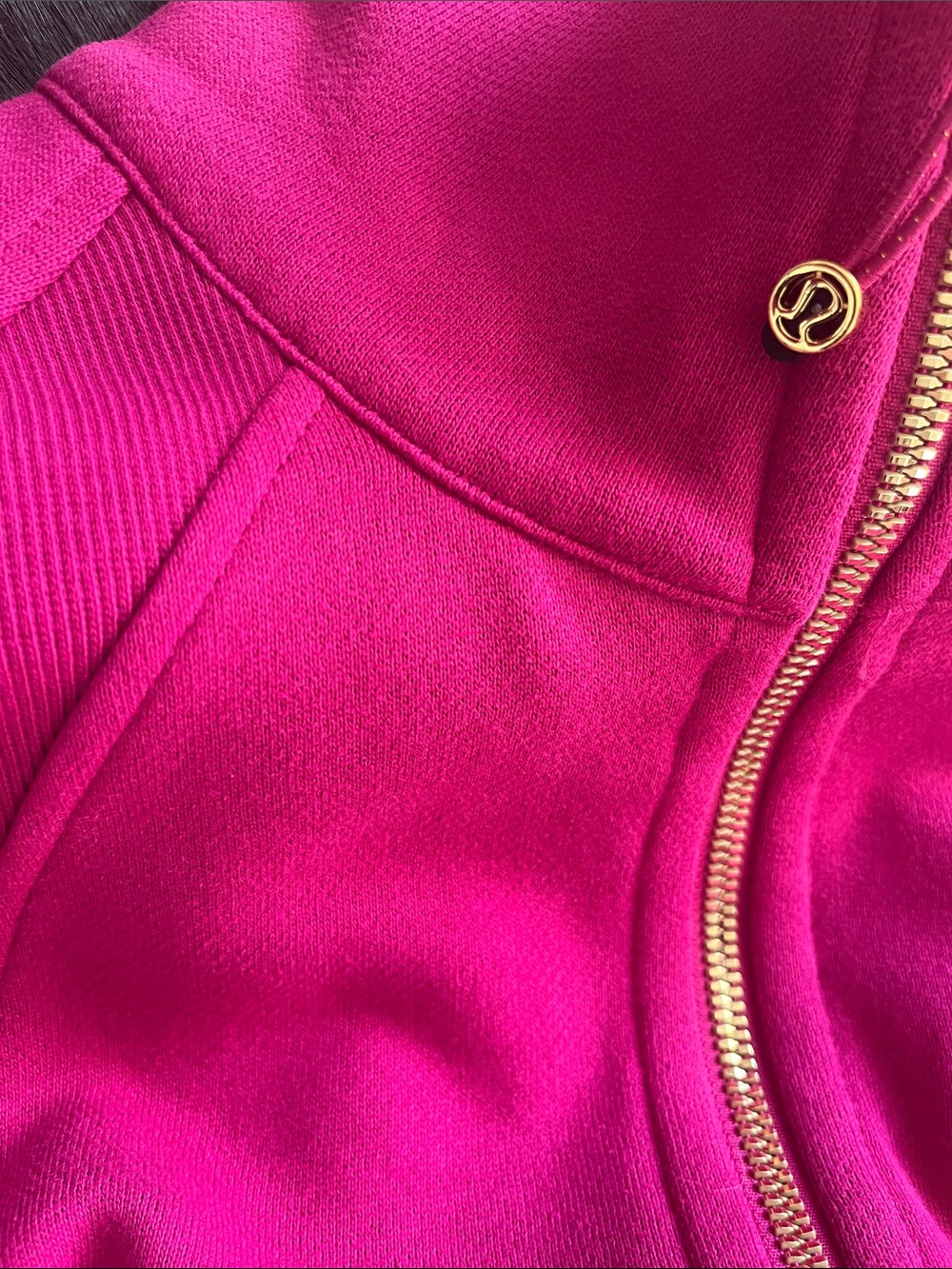 lululemon (XS/S) Scuba Oversized Funnel-Neck Half Zip Ripened Raspberry / Gold - Picture 4 of 16